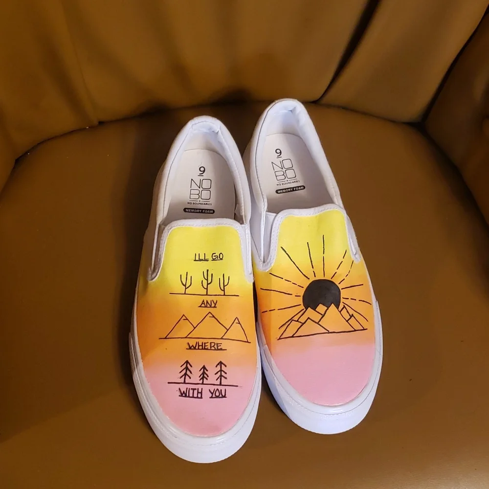 Hand painted slip on shoes - Picture 1 of 4